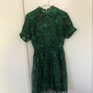 Vintage Peter Pan collared dress